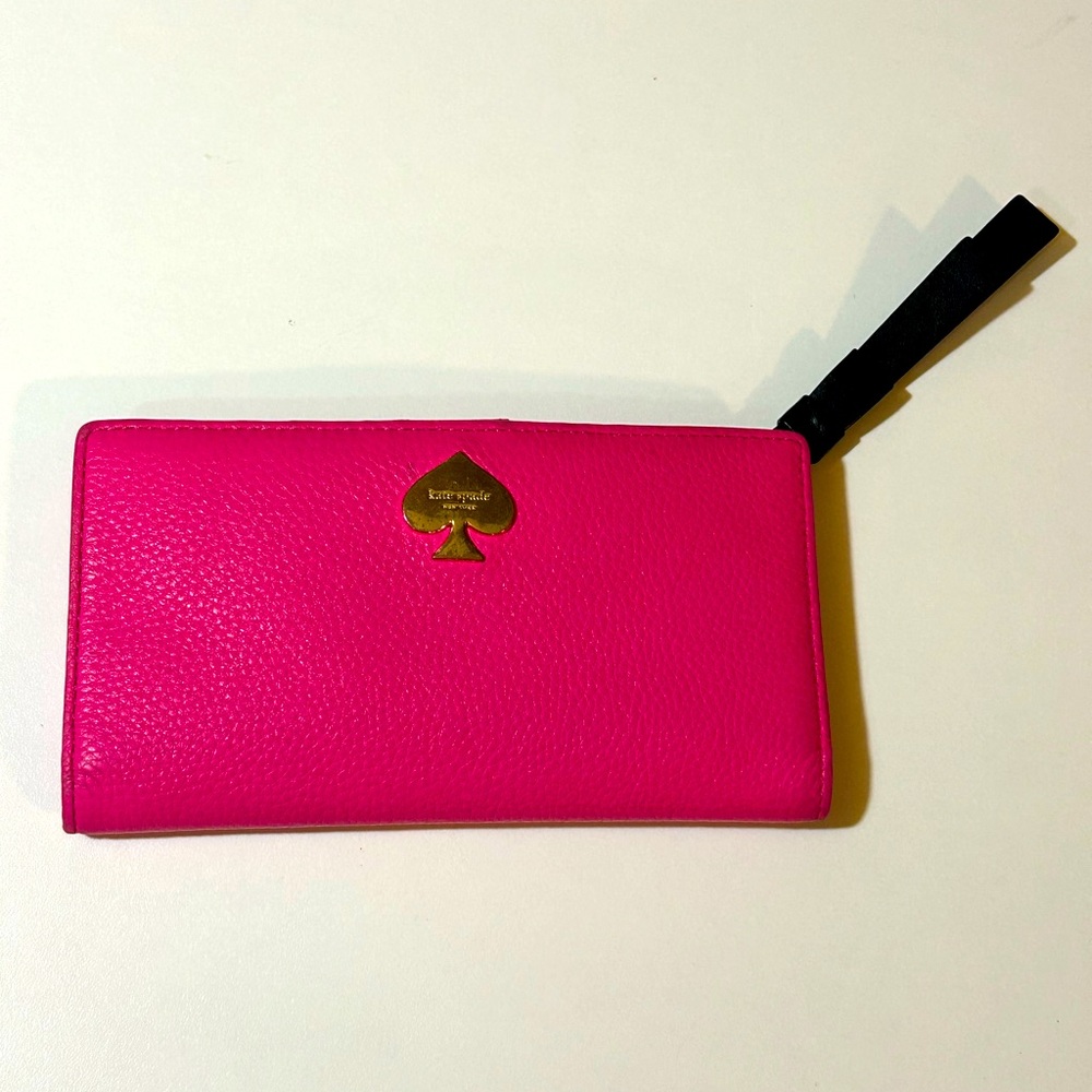 Kate Spade Pink Wallet